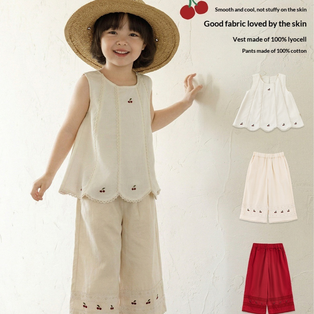 Sleeveless Doll Shirt With Lace Paneling And Straight-leg Capri Pants