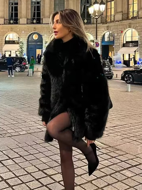 Fashionable Women's Faux Fur Coat