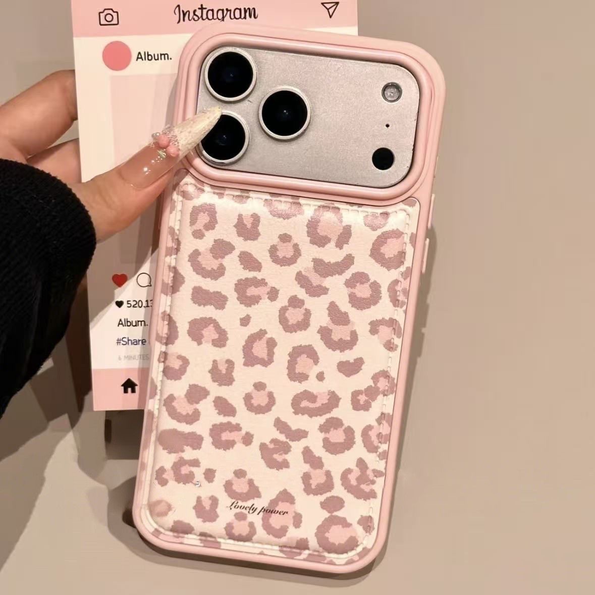 Leopard-print Cute 17 Pro Max Phone Case