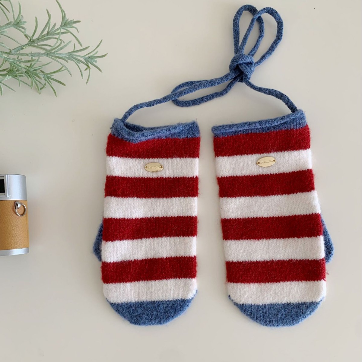Collection Fashionable And Warm Striped Mittens With Wool For Fall And Winter
