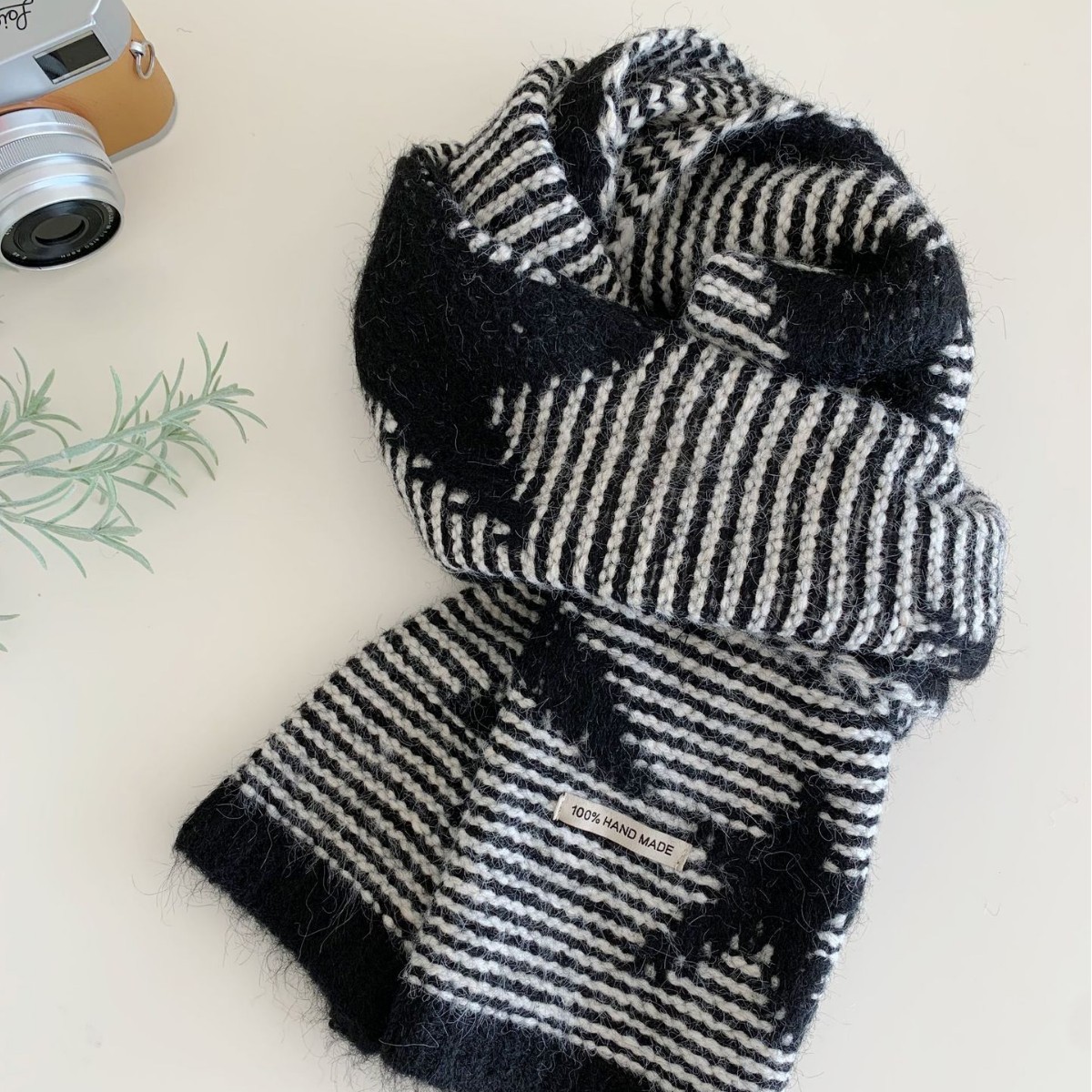 Women's Simple And Versatile Star Knitted Winter Scarf