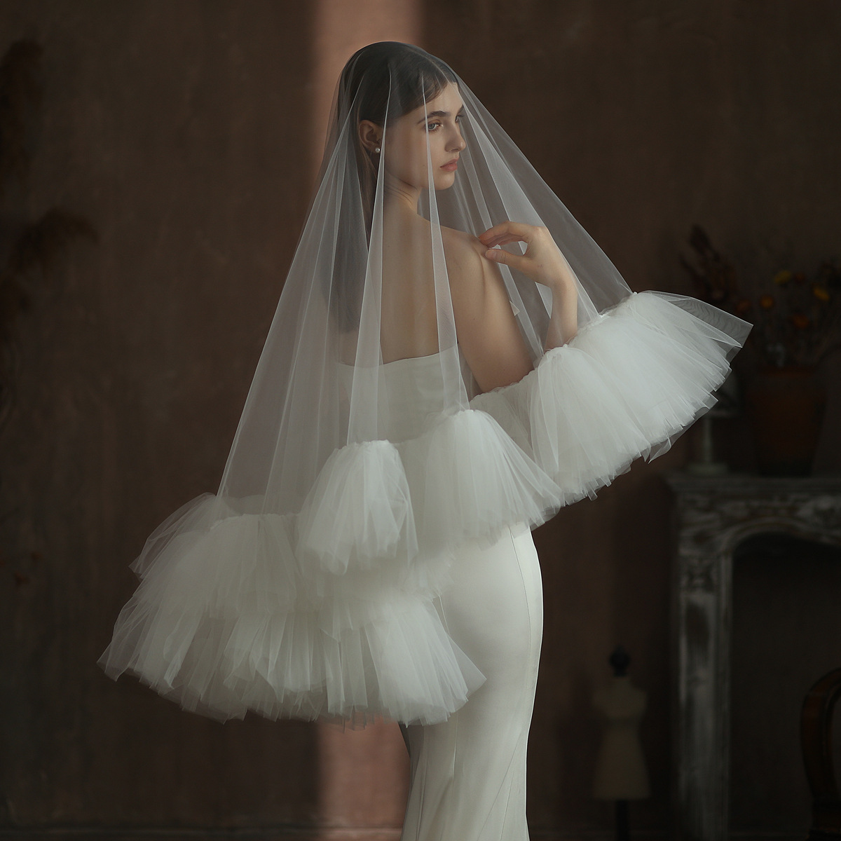 Heavy Industry Ruffled Bridal Veil White Double Layer Studio Travel Photo Exterior Puffy…