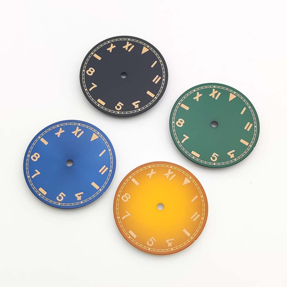 Retro-modified Watch With NH35 Movement And Sapphire Crystal Dial
