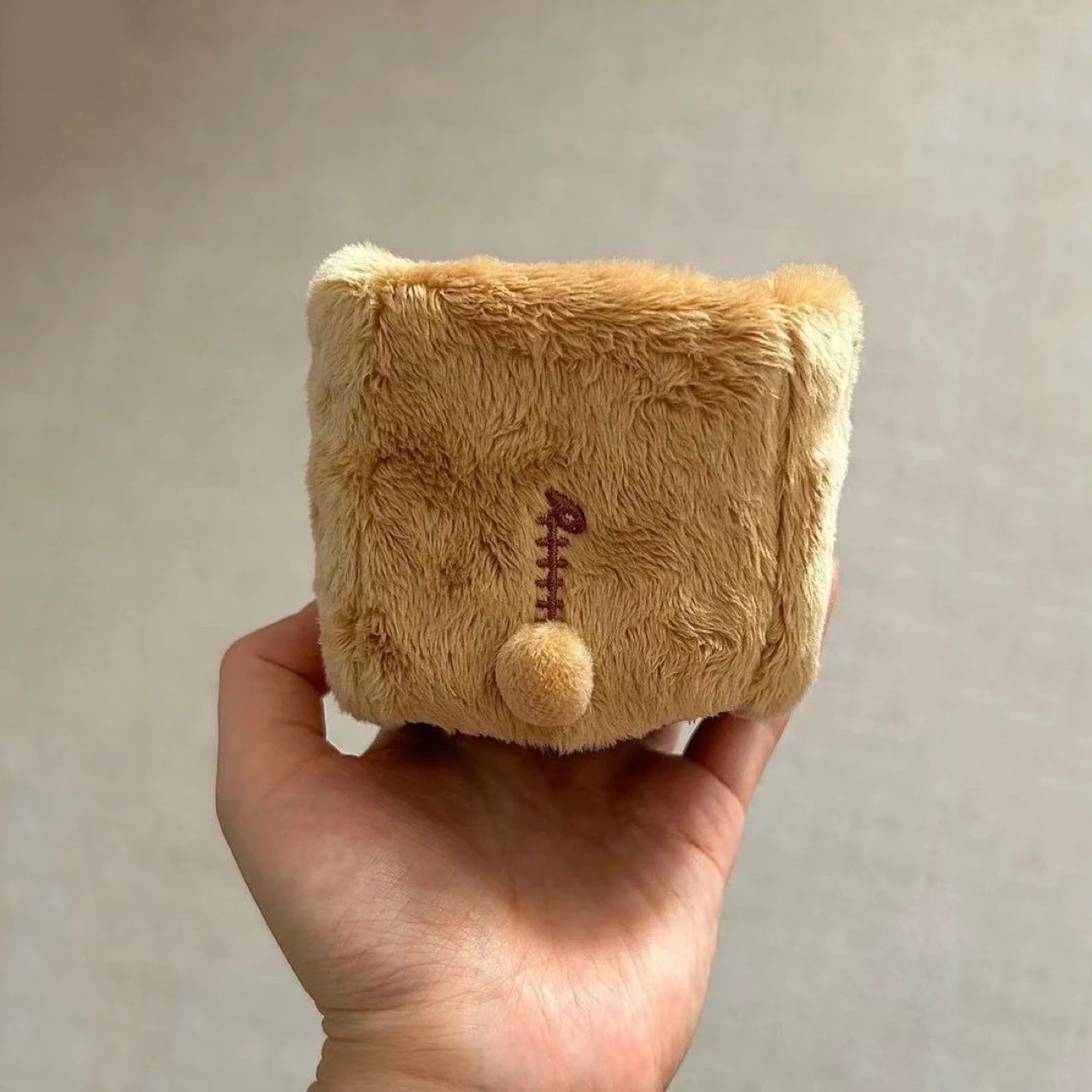 Plushes Pencil Holder Cosmetics Pen Container Kawaii Desk Accessories Office Organizer Kid Stationery Storage Box Gift photo 6
