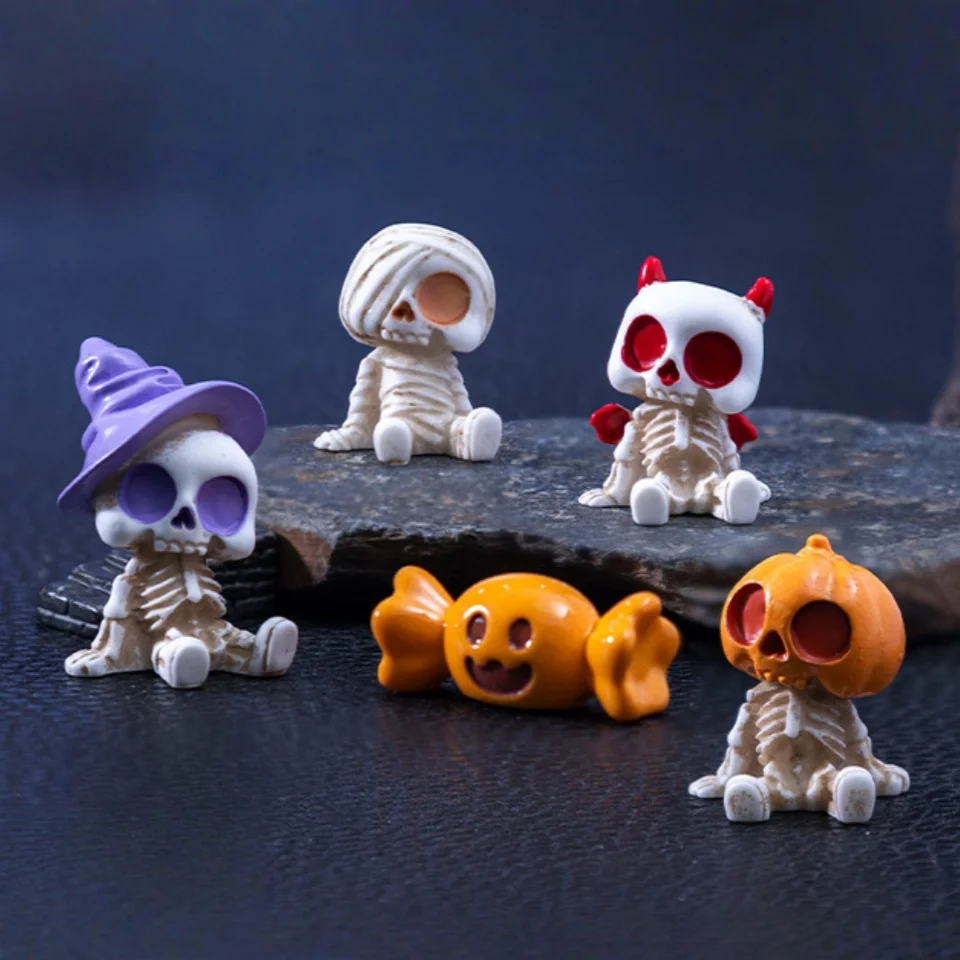 4Pcs Halloween Mini Figurines Set, Spooky Resin Decor with Pumpkins Ghosts Skulls for Party Home Garden Decoration photo 2