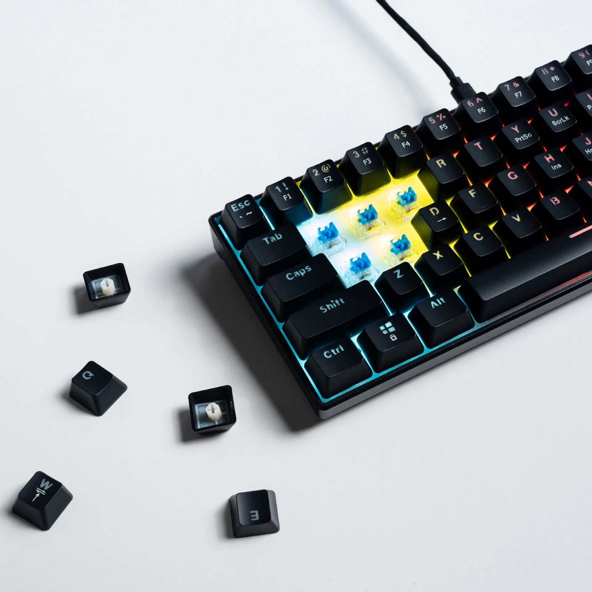 Teclado 60% Keyboards Mixed Light Mechanical Keyboard PC USB Wired Game E-Sports Office Computer Convenient 61 Key Caps Keypad photo 2