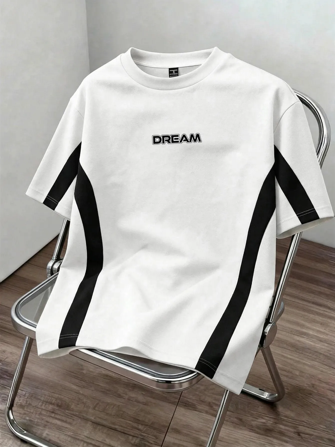 Summer Men's Round-neck T-shirt with Letter Print Breathable Lightweight Casual and Fashionable Streetwear Clothing photo 3