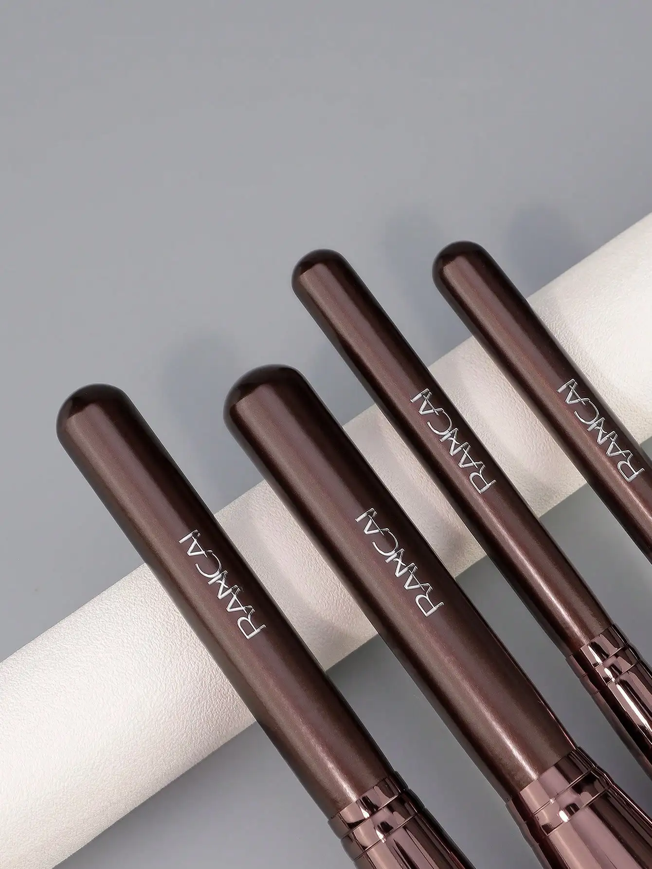 12pcs Brown Makeup Brush Set With PU Zipper Bag, Wooden Handle With Soft Synthetic Bristles, Suitable For Face And Eye Makeup photo 6