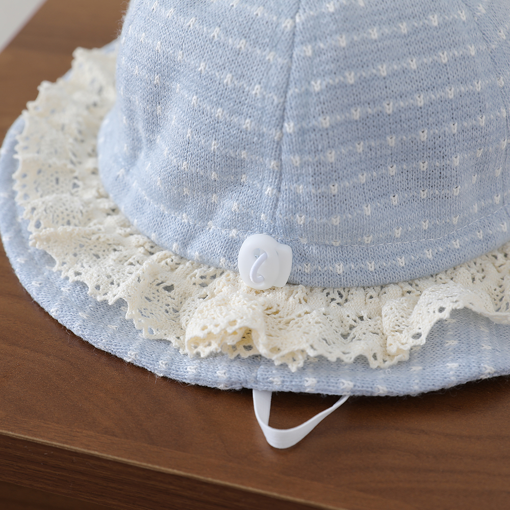 Cute Lace-edged Children's Hat Made Of Soft And Skin-friendly Jacquard Knitted Fabric, With Adjustable Fisherman-style Design. photo 7