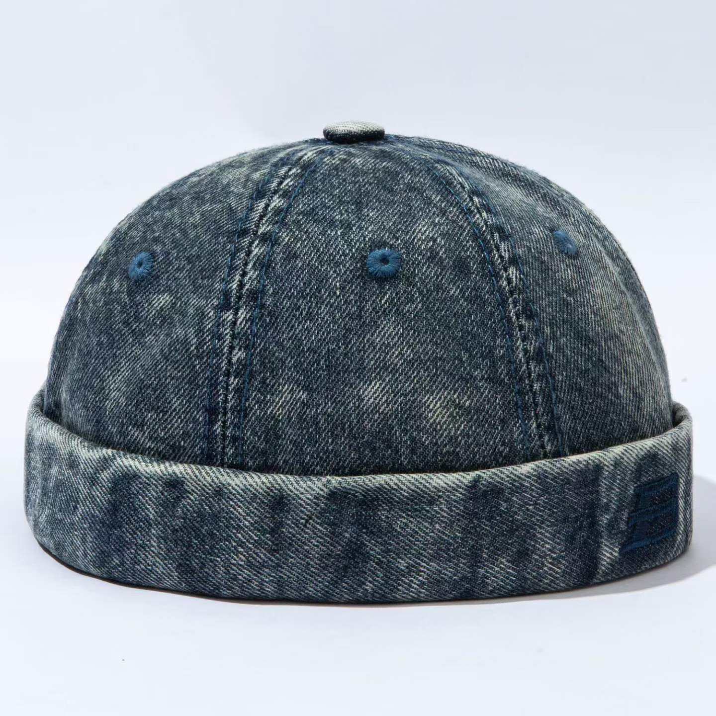 The Summer Men's And Women's Identical Letter B Embroidered Simple And Casual Style Master Hat Is Suitable For Outdoor Daily Shopping. photo 2