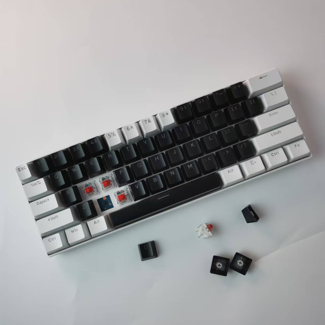 KL61 Single-Mode Mechanical Keyboard photo 6