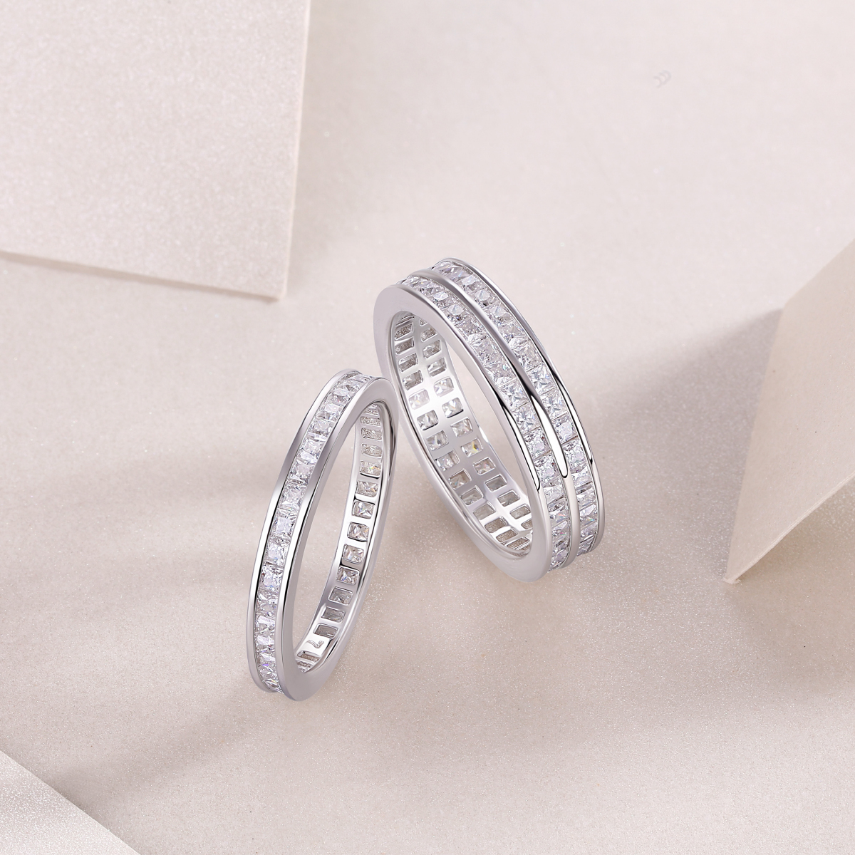 S925 Silver 3.9g Platinum Plated Moissanite Eternity Ring, 108 Pcs D VVS1 Stackable Band, GRA Certified US 5-9 photo 2