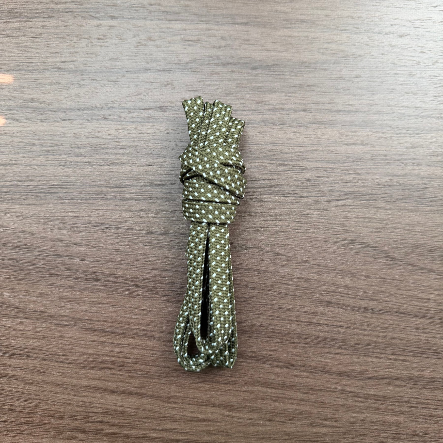 Flat Ribbon Colorful Diagonal-Dot Shoelaces photo 2