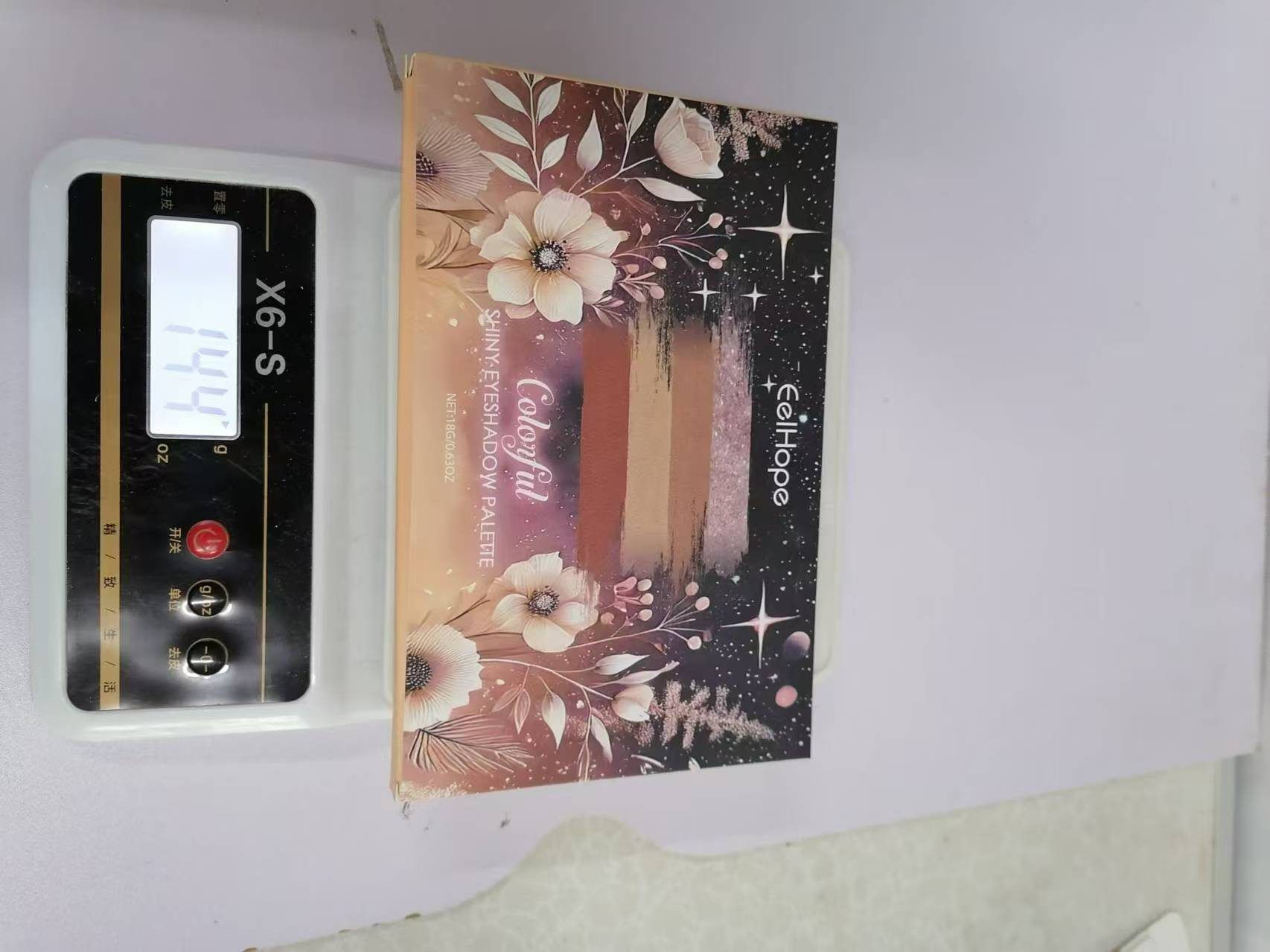 EELHOPE 18-Color Eyeshadow Palette, 18 g photo 7