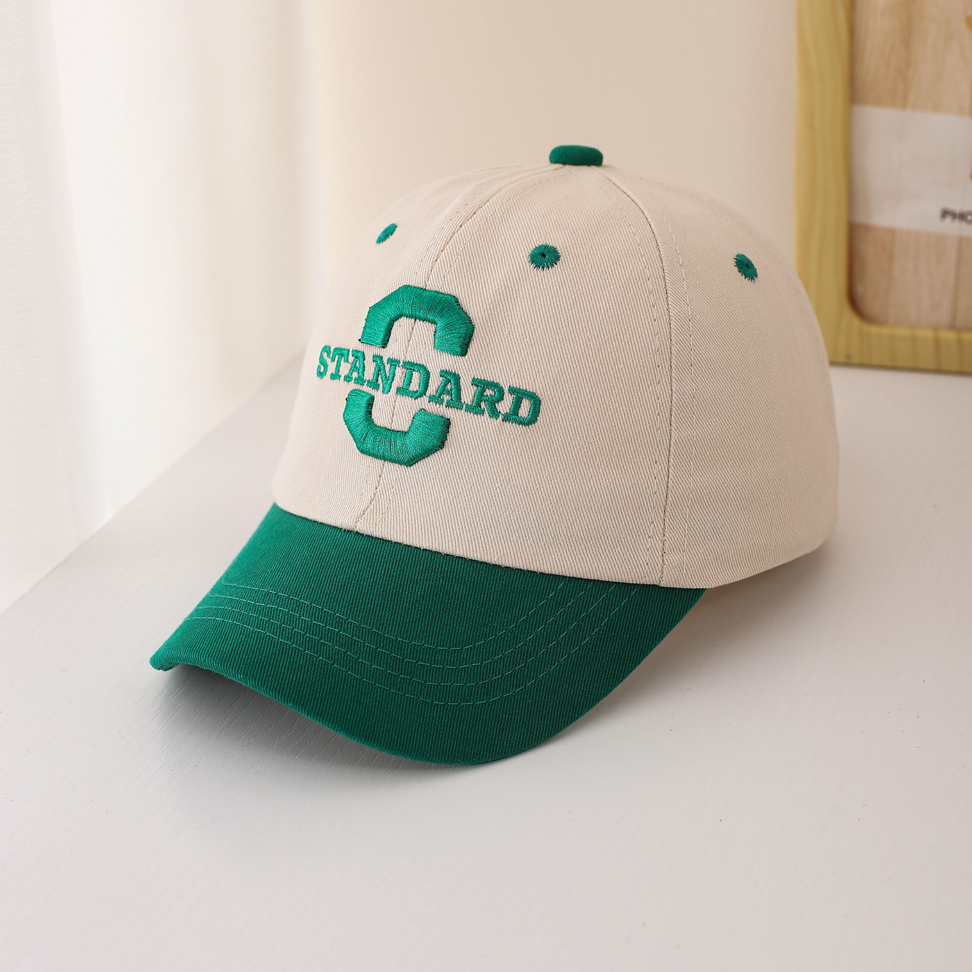 Children's Multi-color Creative C-shaped Letter Embroidery Adjustable Fashionable Casual Bowler Baseball Cap Suitable For Travel And Sports photo 7