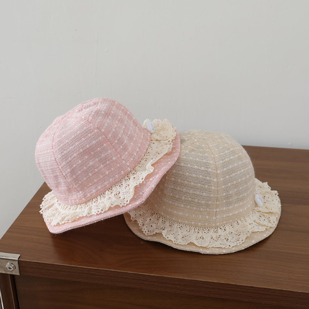 Cute Lace-edged Children's Hat Made Of Soft And Skin-friendly Jacquard Knitted Fabric, With Adjustable Fisherman-style Design. photo 4