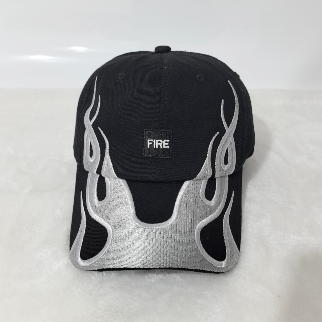 American Retro Hip-hop Style Multi-color Flame Baseball Cap, Simple And Fashionable Patch Letter Baseball Cap, Street Versatile Casual Hat photo 2