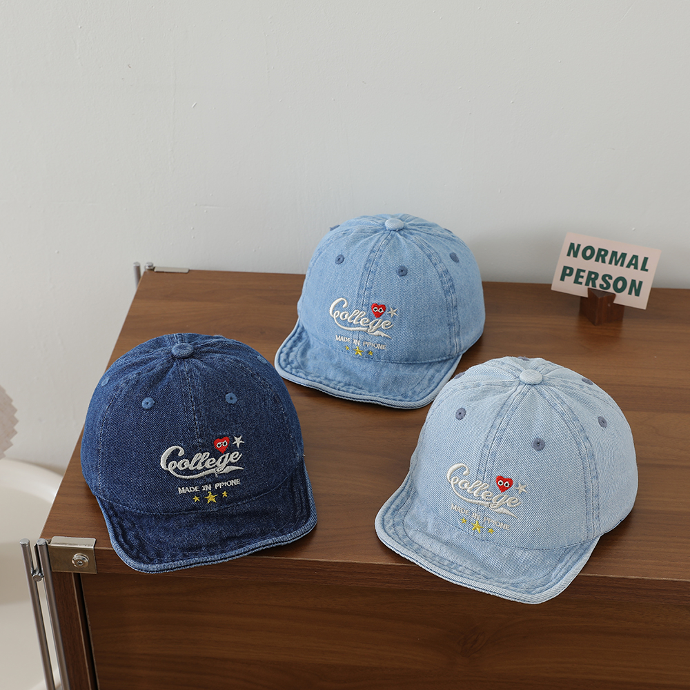 Baby Water-washed Denim Duckbill Hat With Heart-shaped Stars Embroidered On The Soft Brim - An Outdoor Casual Hat For Relaxation. photo 1