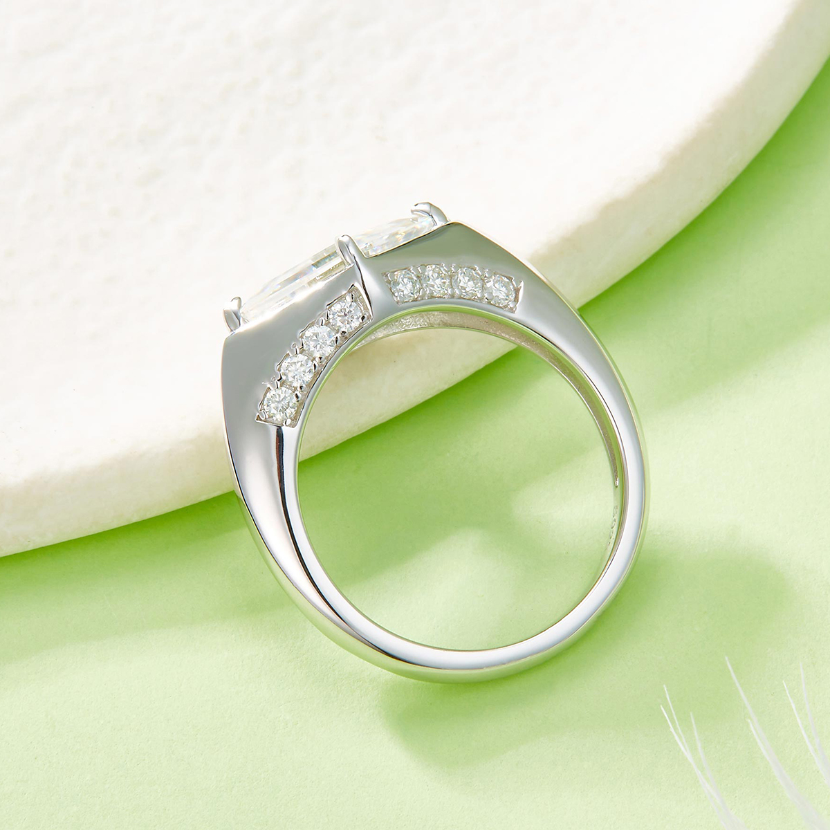 S925 Silver 2.2g Kite Cut Moissanite Ring, 12x7mm 2ct D VVS1, GRA Certified US 5-9 photo 3