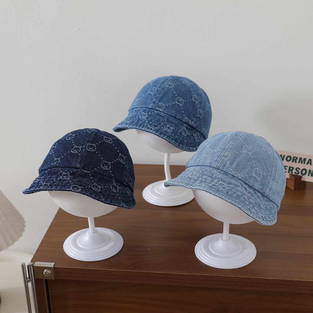 Retro Washed Denim Children's Baseball Cap With Full Pattern Of Little Bear Diamond Jacquard Soft Brim Fisherman Hat photo 1
