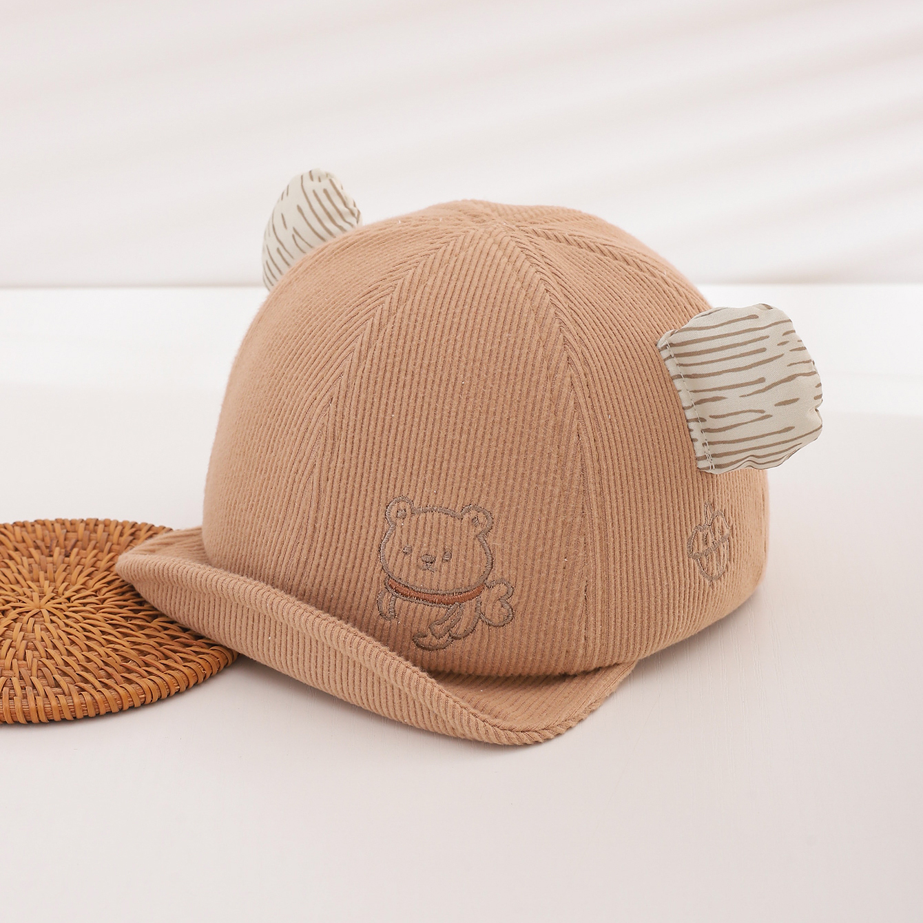 Fall Boys And Girls Bear Embroidered Soft Top Short Brimmed Hat For Baby Soft Corduroy Children's Outdoor Travel Hat photo 3