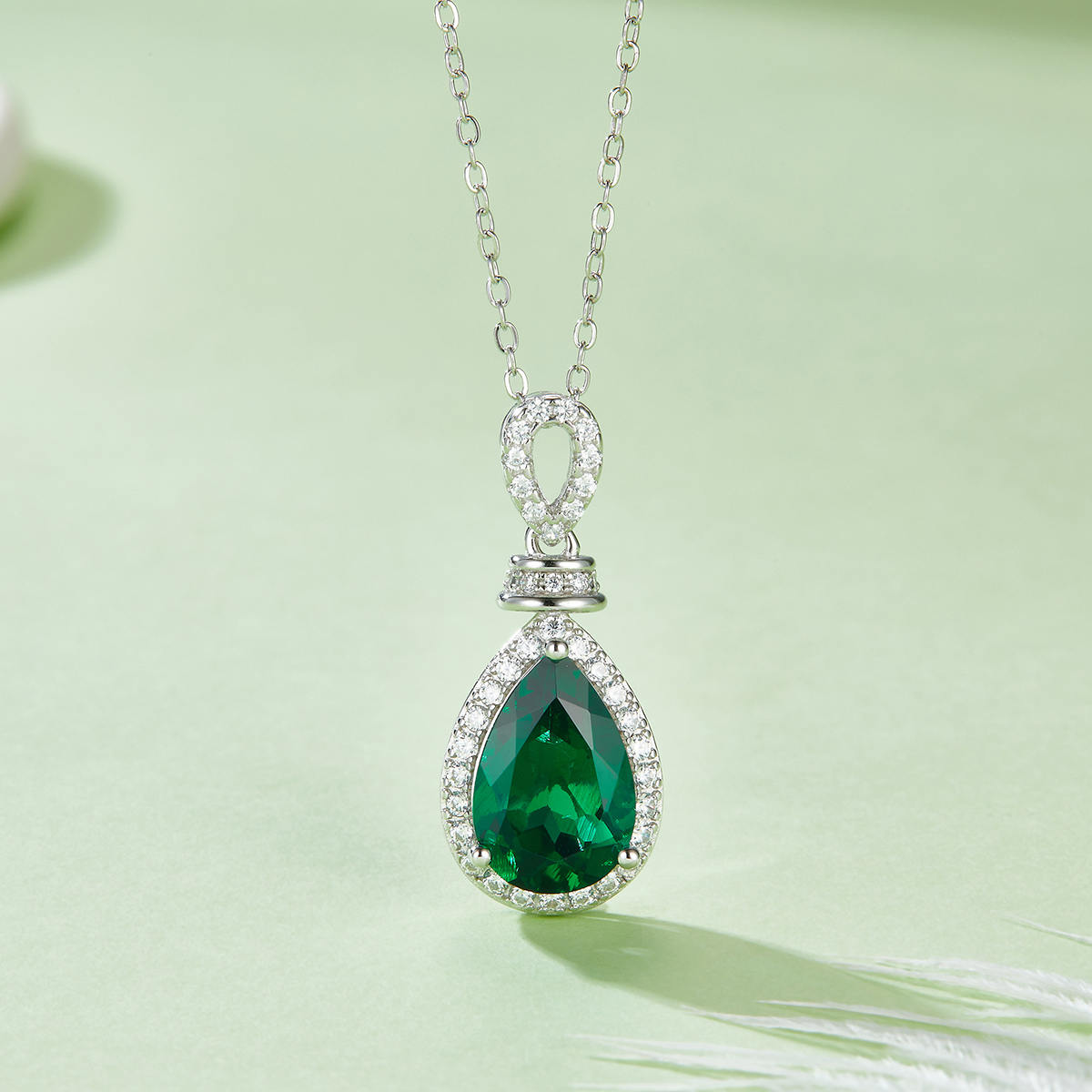 S925 Silver 3.3g Platinum Plated 4ct Lab-Created Emerald Necklace, 12x8mm Halo Pendant, 40&5cm photo 2
