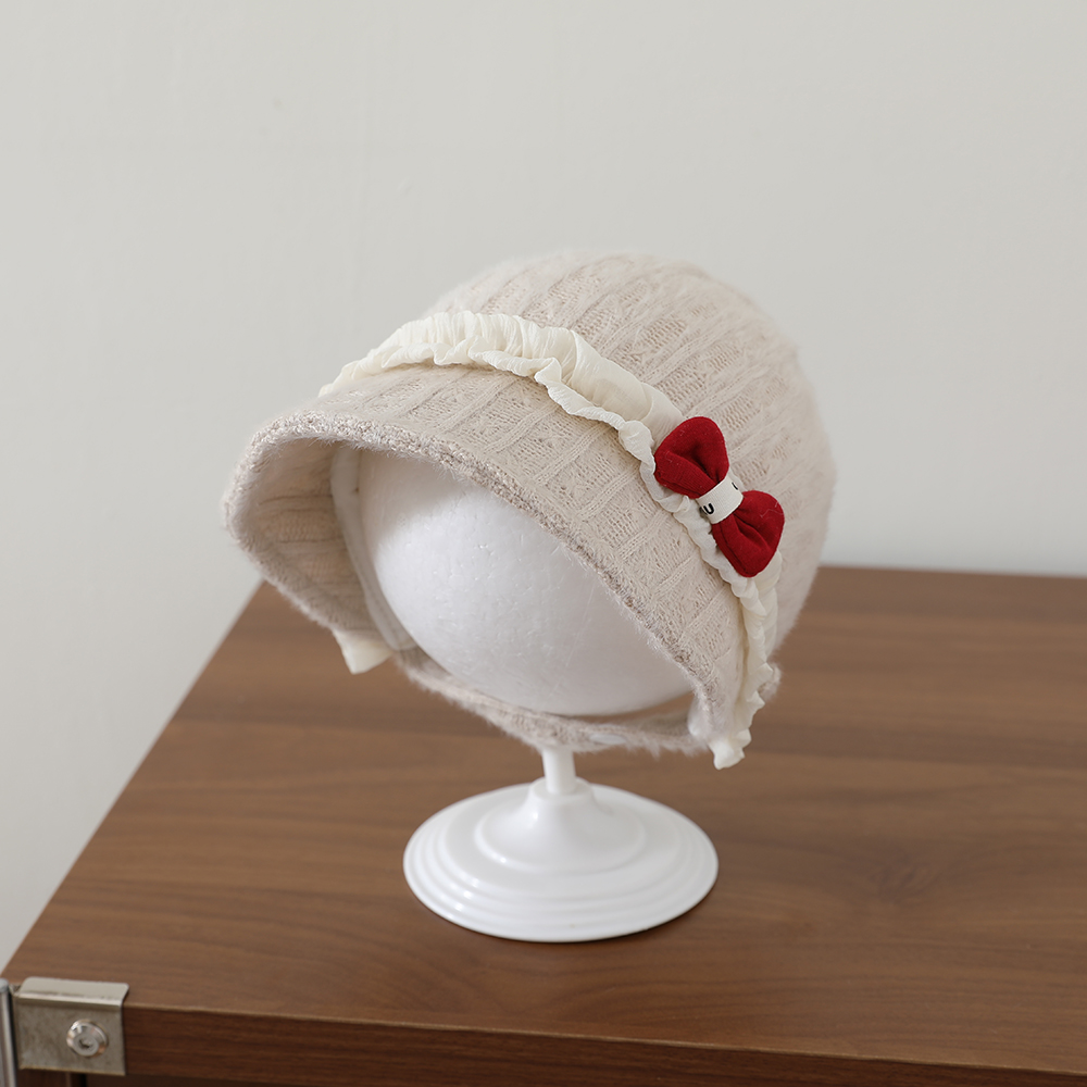 Sweet Style Children's Plush Beanie With Soft Wooden Earflaps And Pleated Edges, Red Bow Knitted Hat, Warm Fishing Hat photo 5