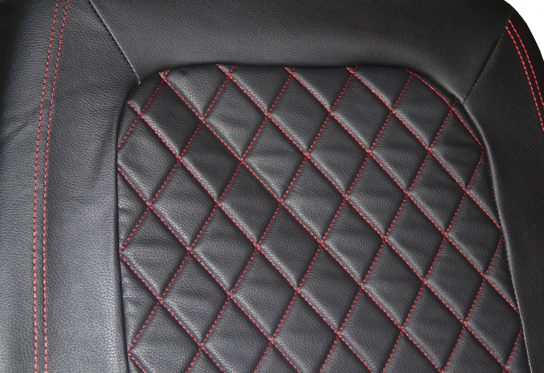 5-Seat Car Seat Cover, Single-Stitch Diamond Pattern, Quilted And Embroidered, Synthetic Leather, PVC Leather, Exported To Europe And America photo 3