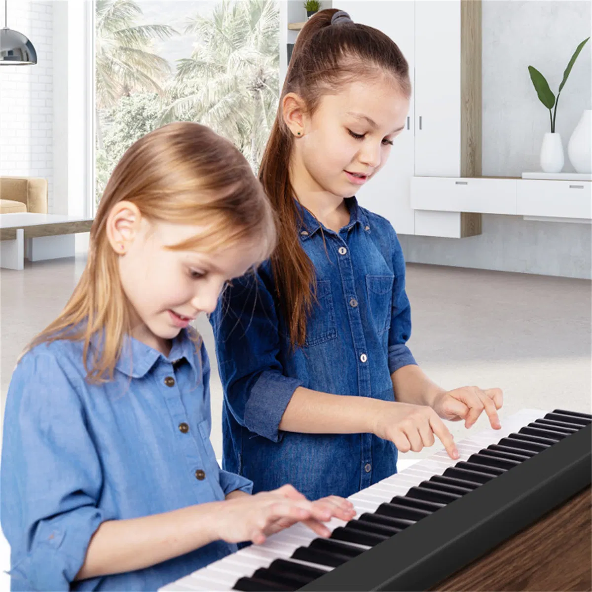 Foldable 61-Key Full-Size Digital Piano, 90.17×17.78×5.08 cm Wireless MIDI Keyboard with 1750mAh Rechargeable Battery, Black photo 8