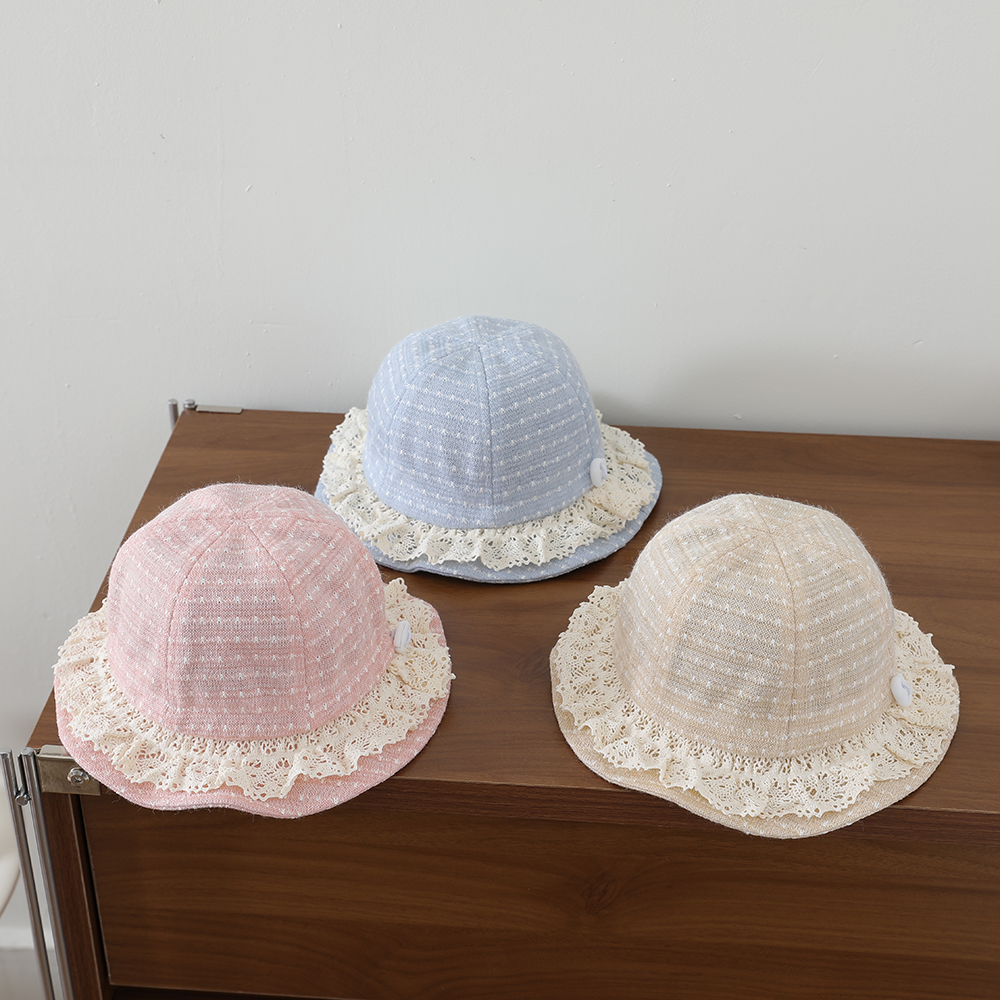 Cute Lace-edged Children's Hat Made Of Soft And Skin-friendly Jacquard Knitted Fabric, With Adjustable Fisherman-style Design. photo 8