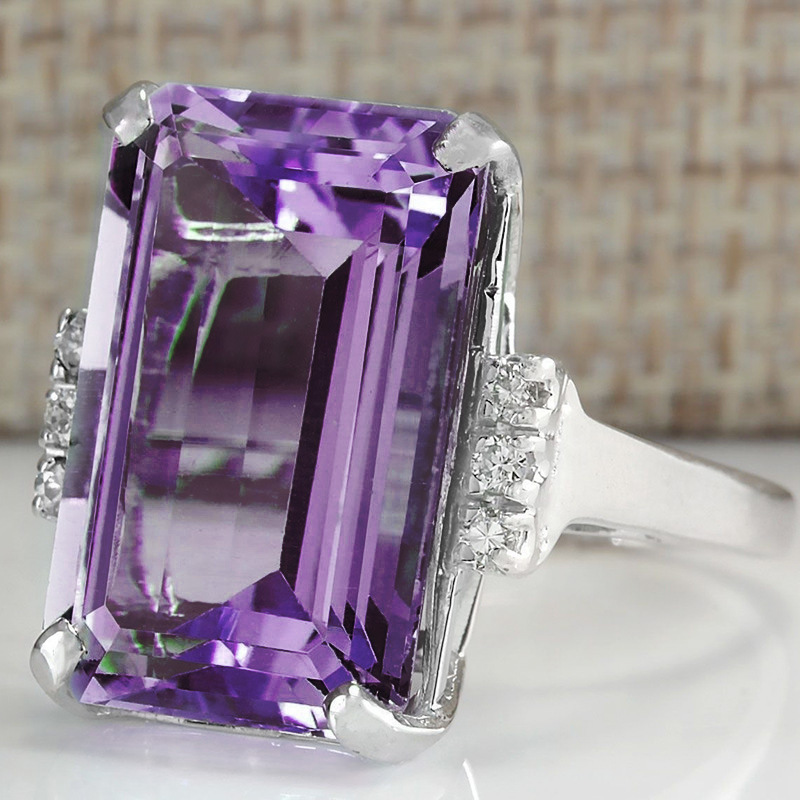 Stylish And Exquisite Citrine Engagement Ring For Women photo 2