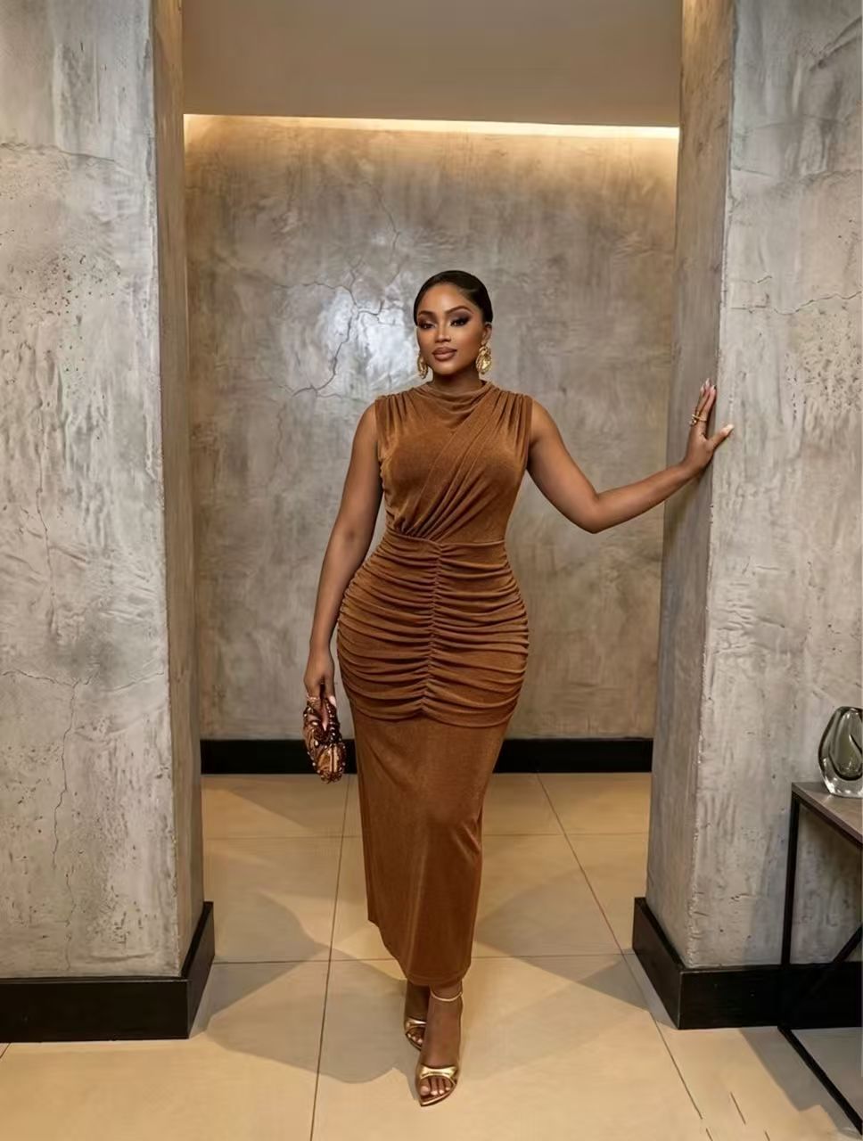 Women's Sleeveless Round-neck Bodycon Dress photo 6