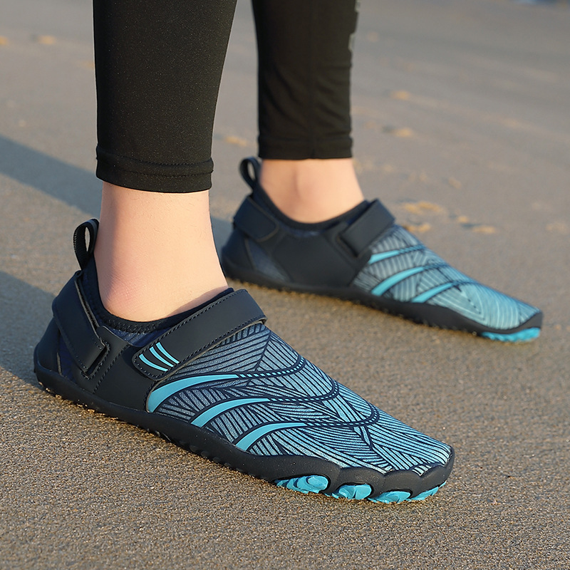 Outdoor Sports Fishing Wading Shoes With Anti-slip And Cut-resistant Features photo 1