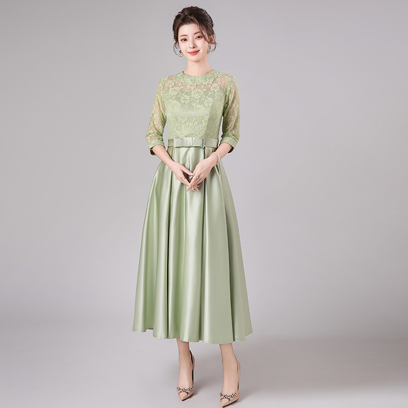 Simple And Elegant Birthday Party Dress photo 2