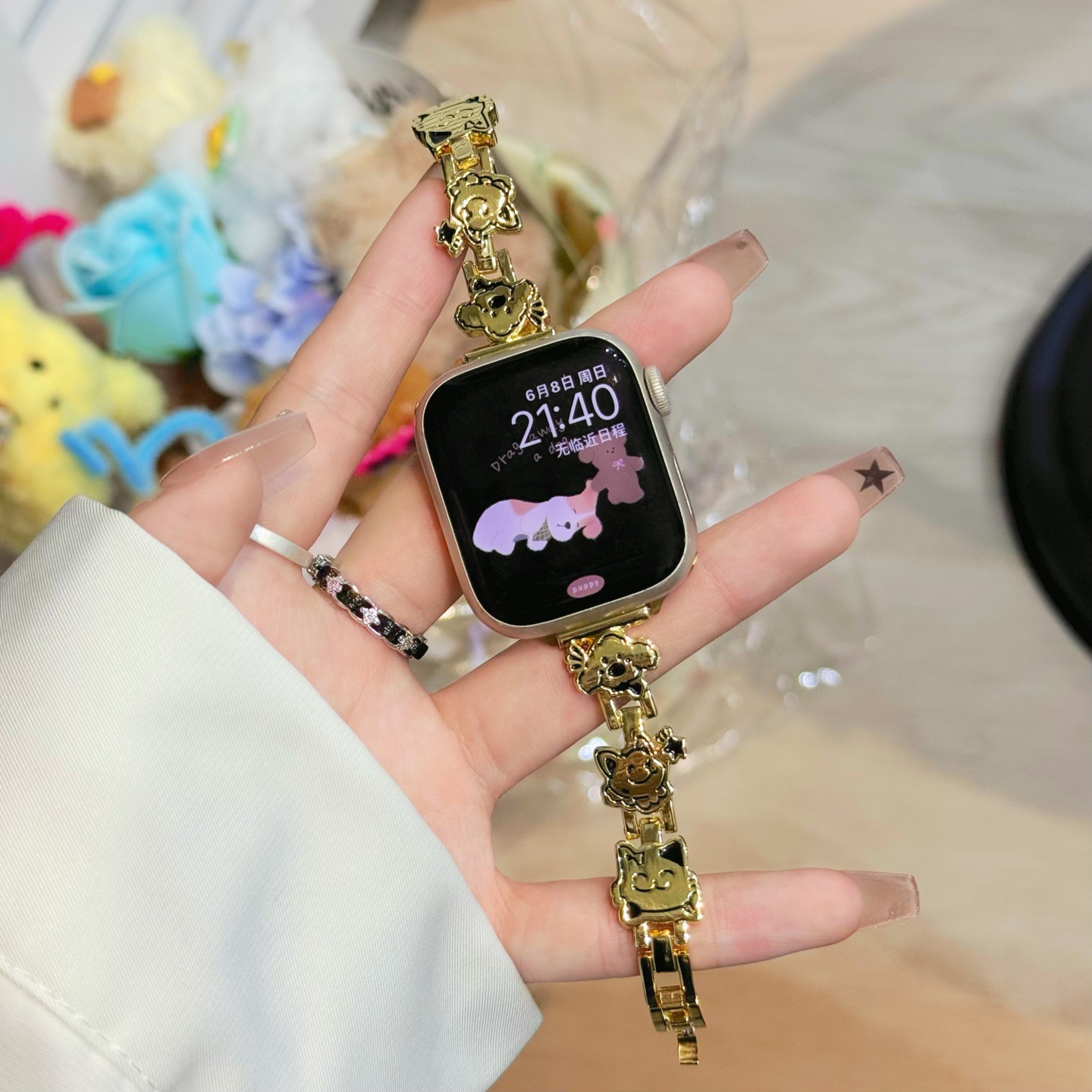 Fashionable Metal Dog And Cat Womens Chain Watch Strap photo 5