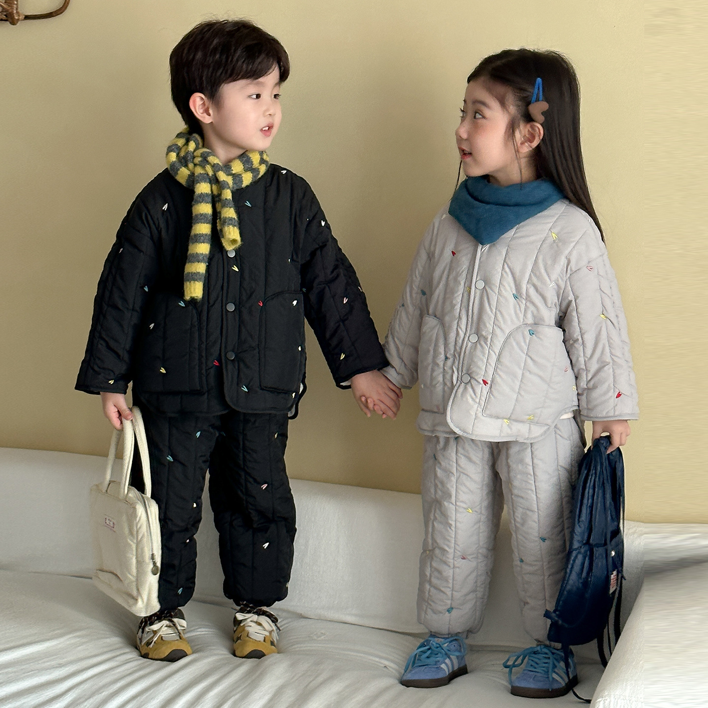 Childrens Cotton-padded Set Fleece-lined Warm Clothing photo 1