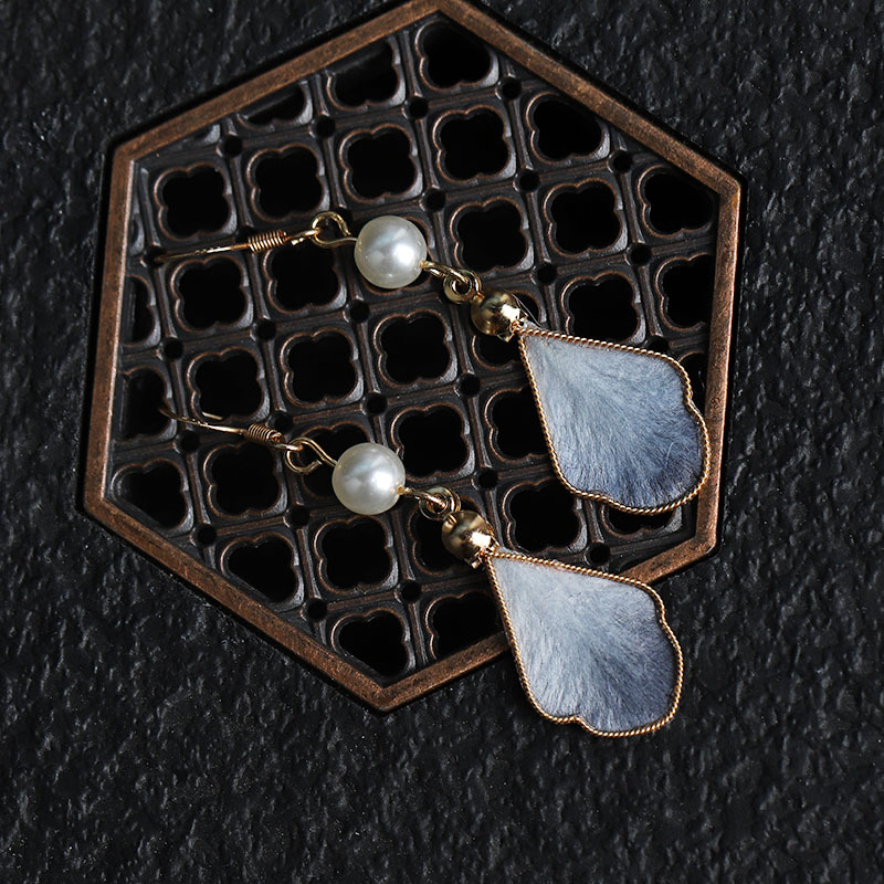 Handmade Intangible Cultural Heritage Silk-Thread Velvet Flower Earrings photo 5