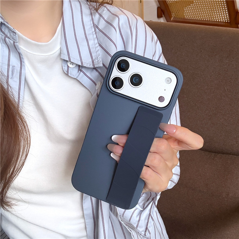 Fashionable And Minimalist Wristband Phone Case photo 4