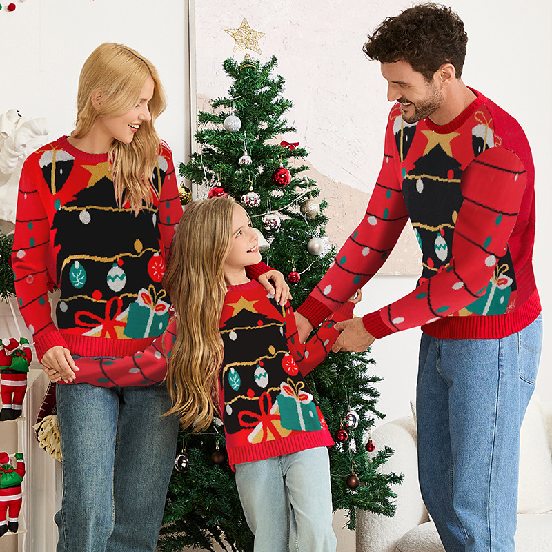 Hot-selling Jacquard Christmas Tree Sweater A Relaxed Laid-back Style For Couples photo 4
