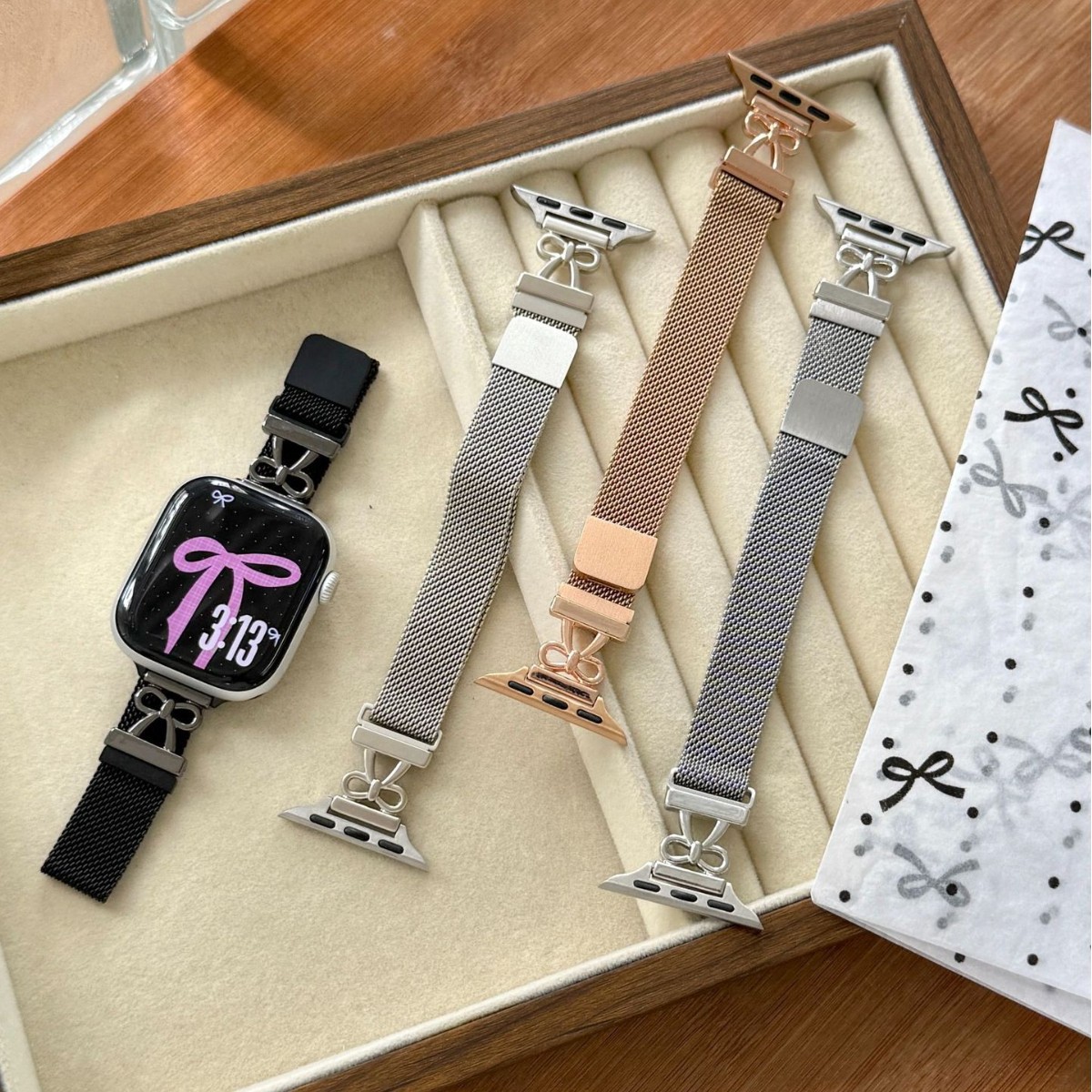 Butterfly-clasp Metal Milanese Magnetic Watch Strap photo 1