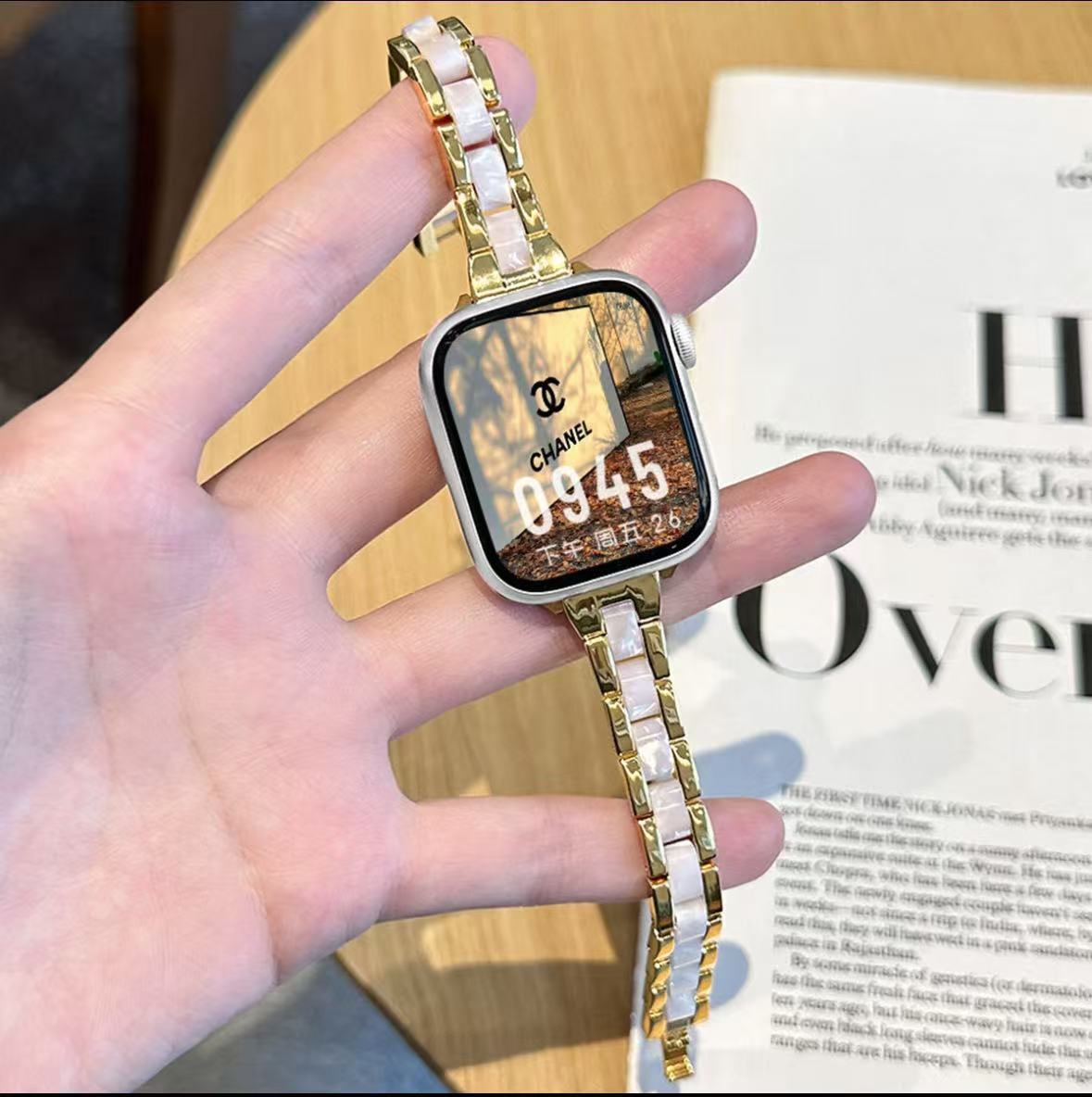 Three-bead Resin Strap Womens Metal Model photo 6