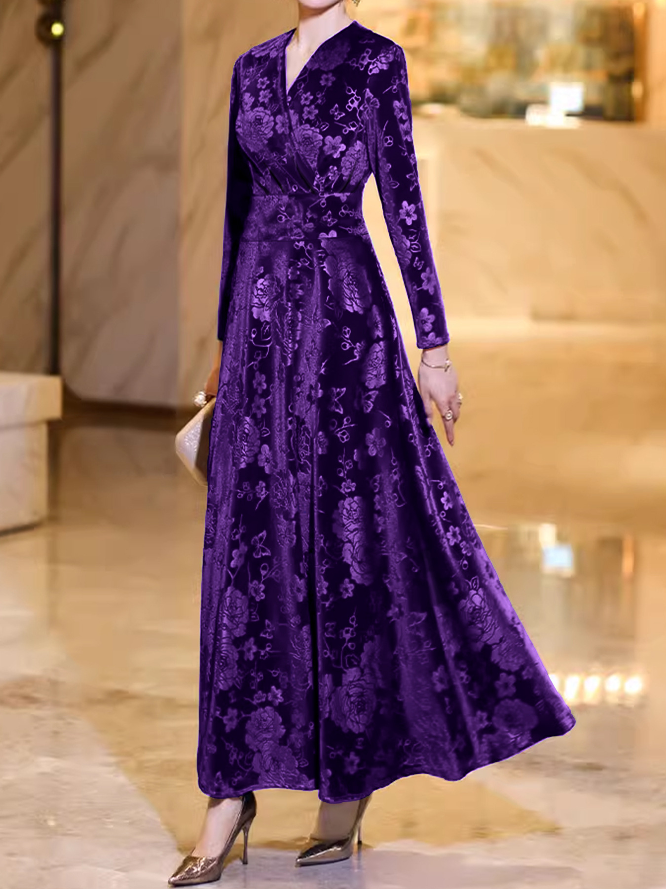 Womens High-end French-style Velvet Dress photo 7