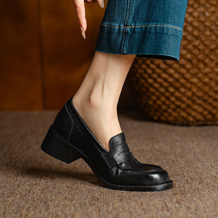 Deep Round-toe Chunky-heel Leather Slip-on Loafers For Women photo 2