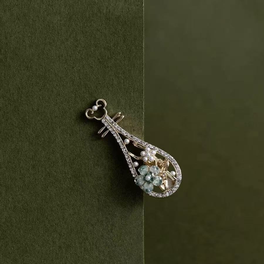 Bang Clip Vintage Mini Hair Clip Girls' Headwear photo 5