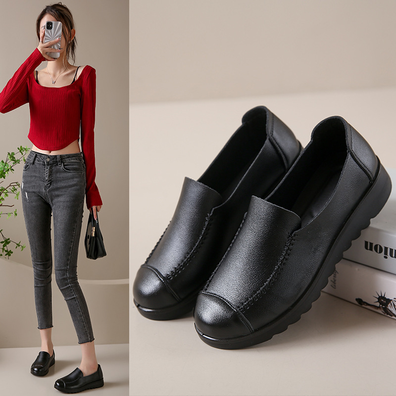 Summer New Arrival Moms Shoes Soft-soled And Comfortable Work Leather photo 3