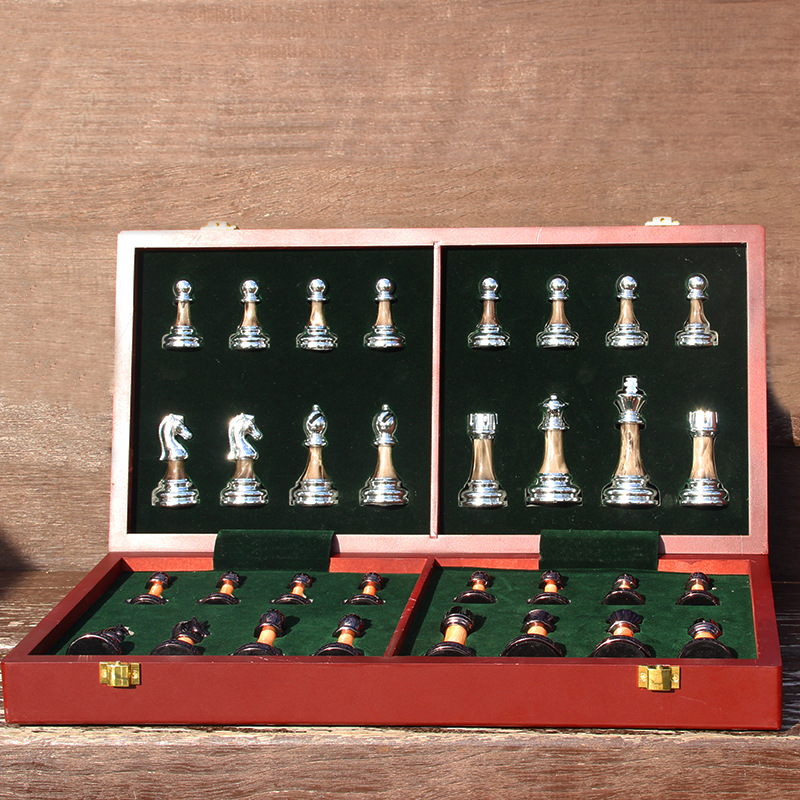 High-end Chess Set Made Of Metal And Acrylic photo 1