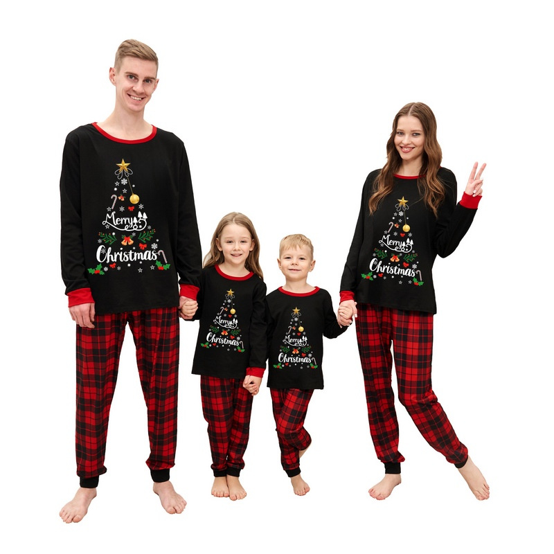 Printed Christmas Parent-Child Pajama Set photo 2