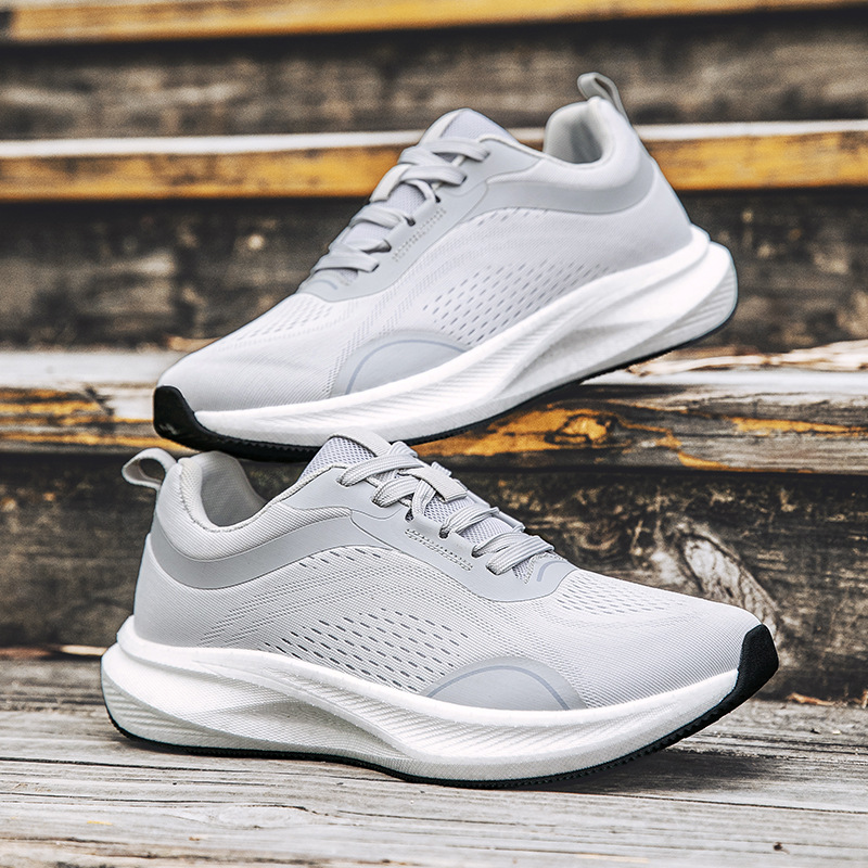 Plus-size High-top Wide-toe Casual Sneakers photo 4