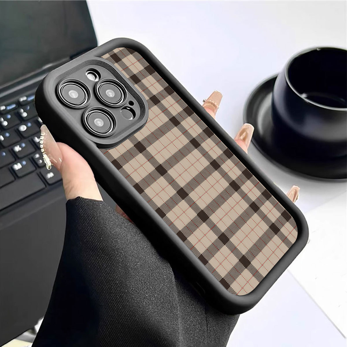 Coffee-colored Checkered Stepped Black-grooved Phone Case Protector photo 3