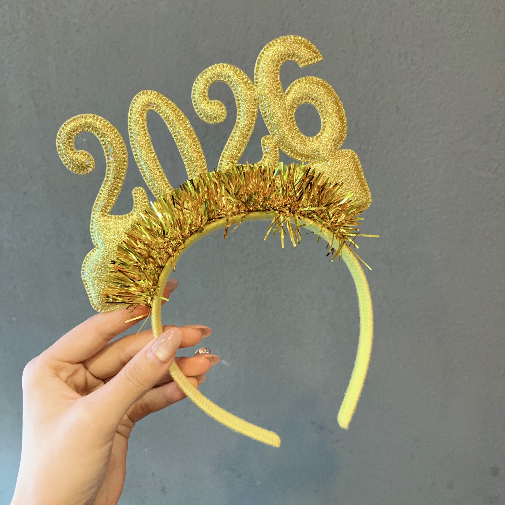 Birthday Headband A Photo Prop For Christmas Parties photo 4